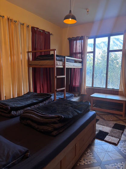 Dorm Beds in 4 Bed Mixed Dormitory